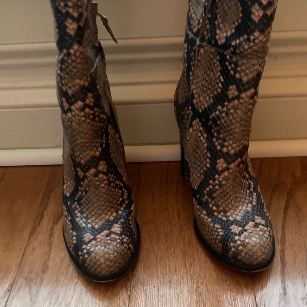 Sam Edelman tall leather snake skin boots - Picture 5 of 14